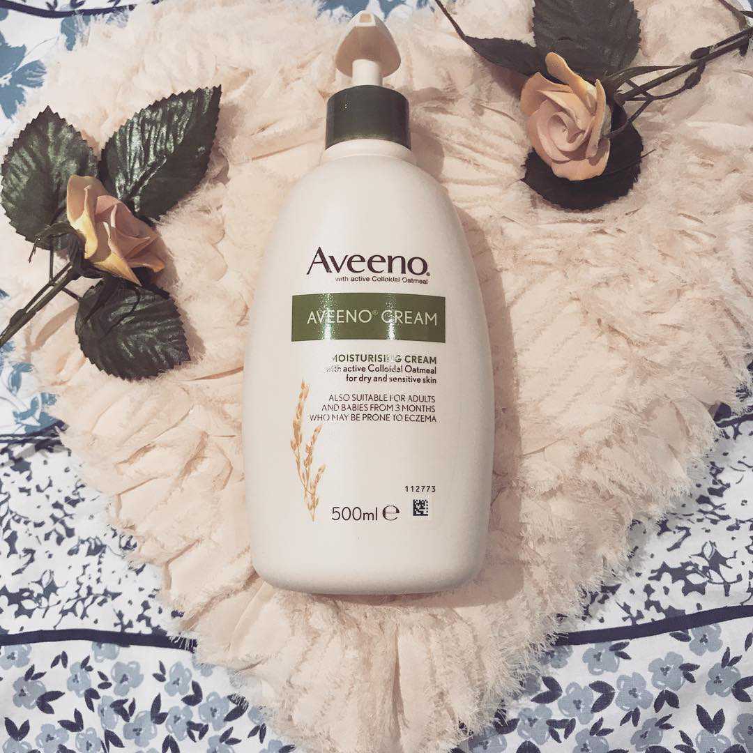 Aveeno Moisturising Cream