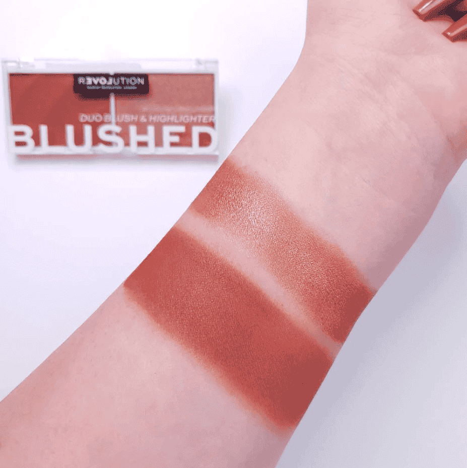 REVOLUTION Colour Play Blushed Duo [Kindness]