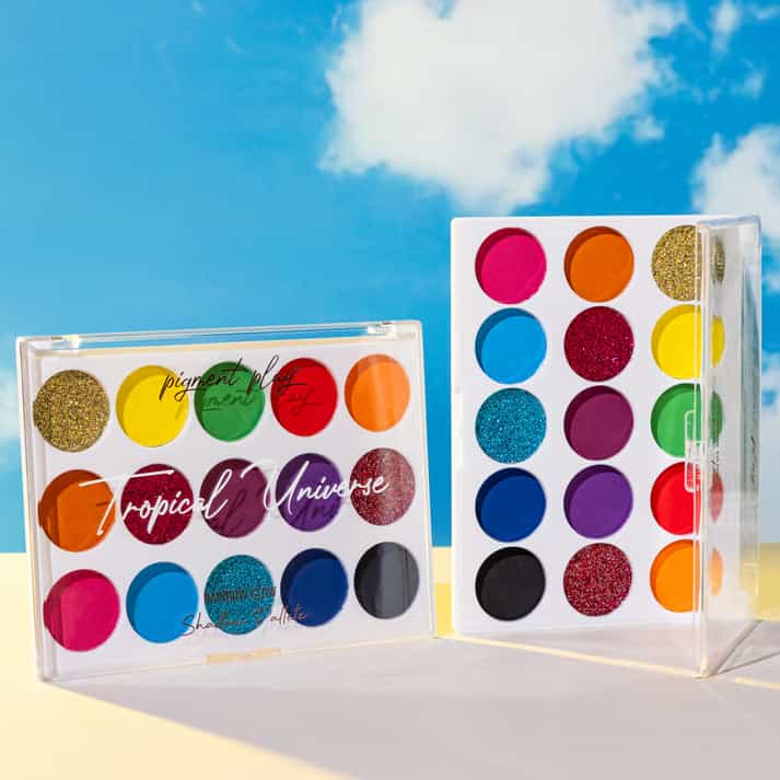 PIGMENT PLAY Multi Effect Shadow Palette Tropical Universe